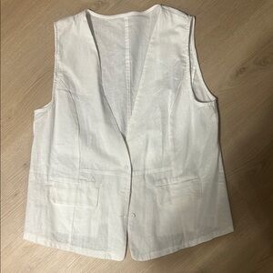 ✨NWOT ✨Cotton Vest